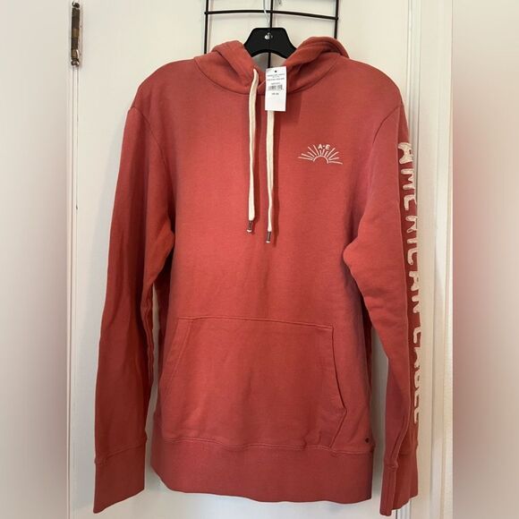 American Eagle Outfitters Red Sweater with Relaxed Fit - Picture 1 of 4